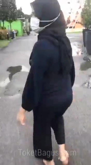 Jemput ukhty cantik langsung dientot dalam mobil